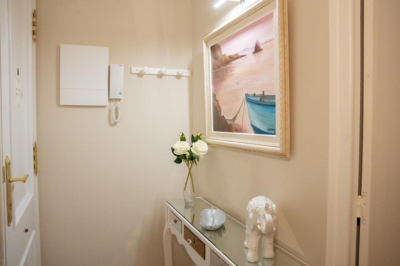 Gallimo Apartaments 安波拉 外观 照片